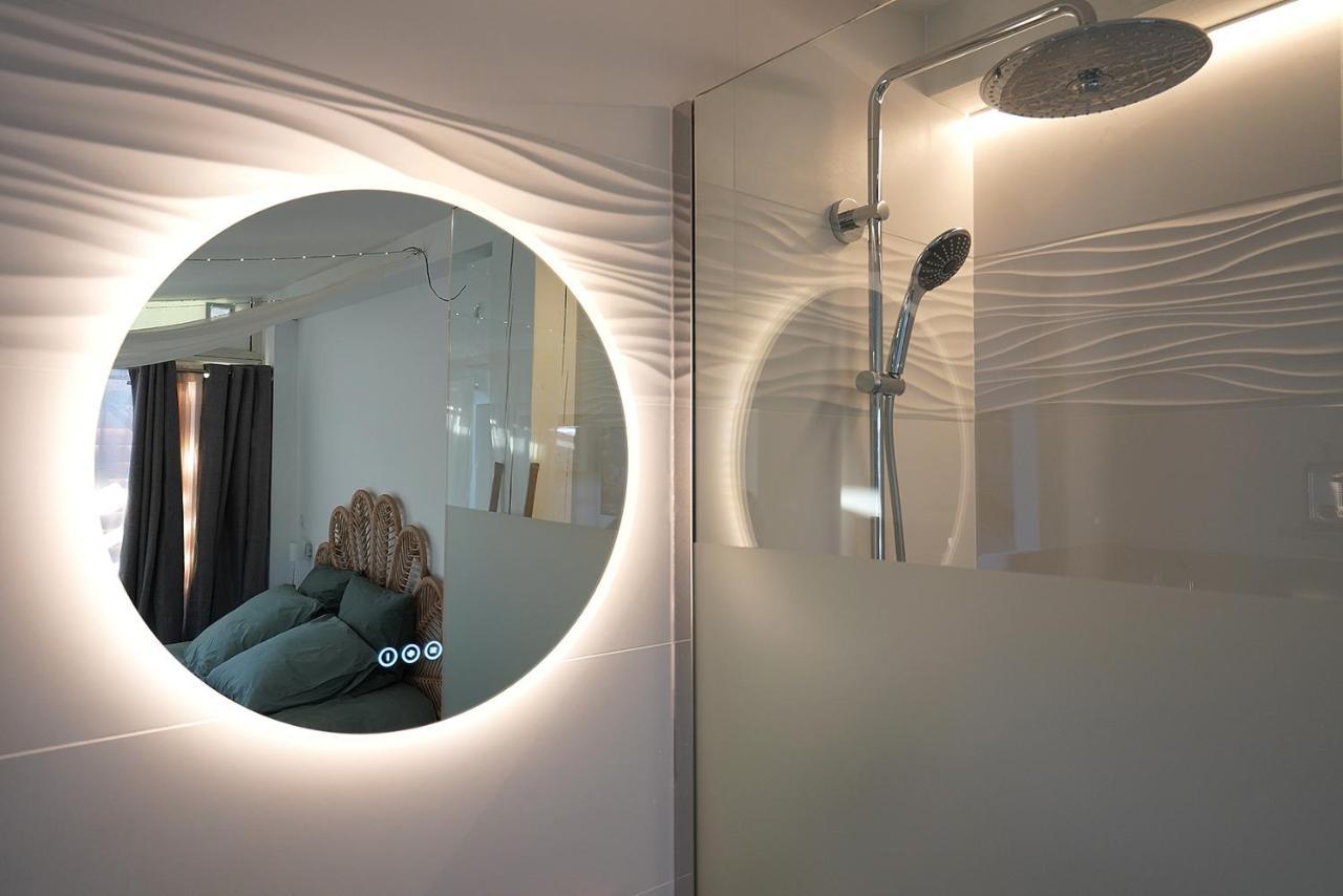 Lovina Chambre De Charme Avec Jaccuzi Velaux Luaran gambar