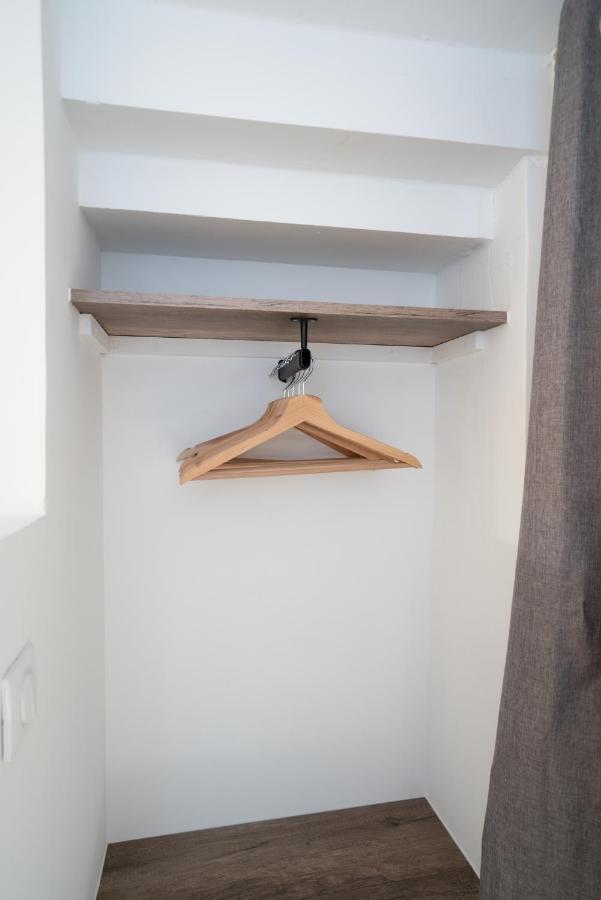 Lovina Chambre De Charme Avec Jaccuzi Velaux Luaran gambar