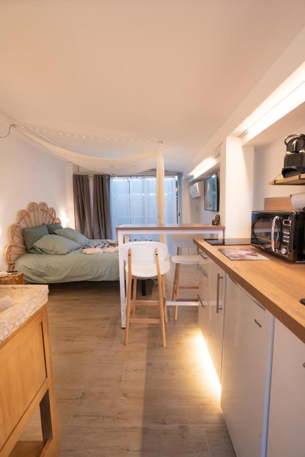 Lovina Chambre De Charme Avec Jaccuzi Velaux Luaran gambar