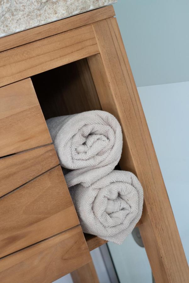 Lovina Chambre De Charme Avec Jaccuzi Velaux Luaran gambar